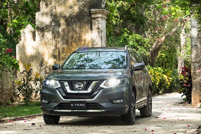Nissan X-Trail photo 8