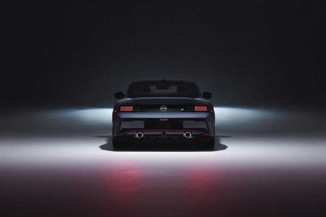 Nissan Z photo 13