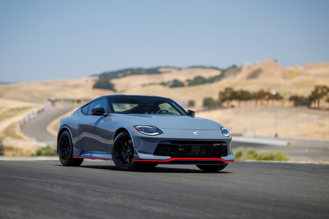 Nissan Z photo 33
