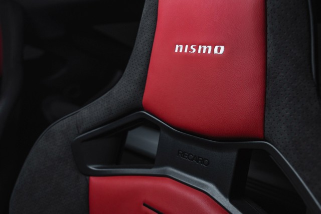 Nissan Z photo 48