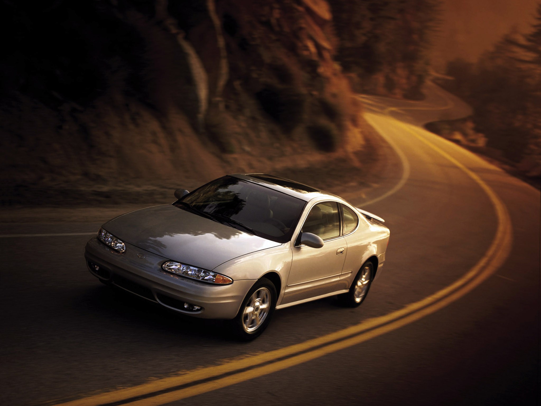 Oldsmobile Alero Coupe photo 9