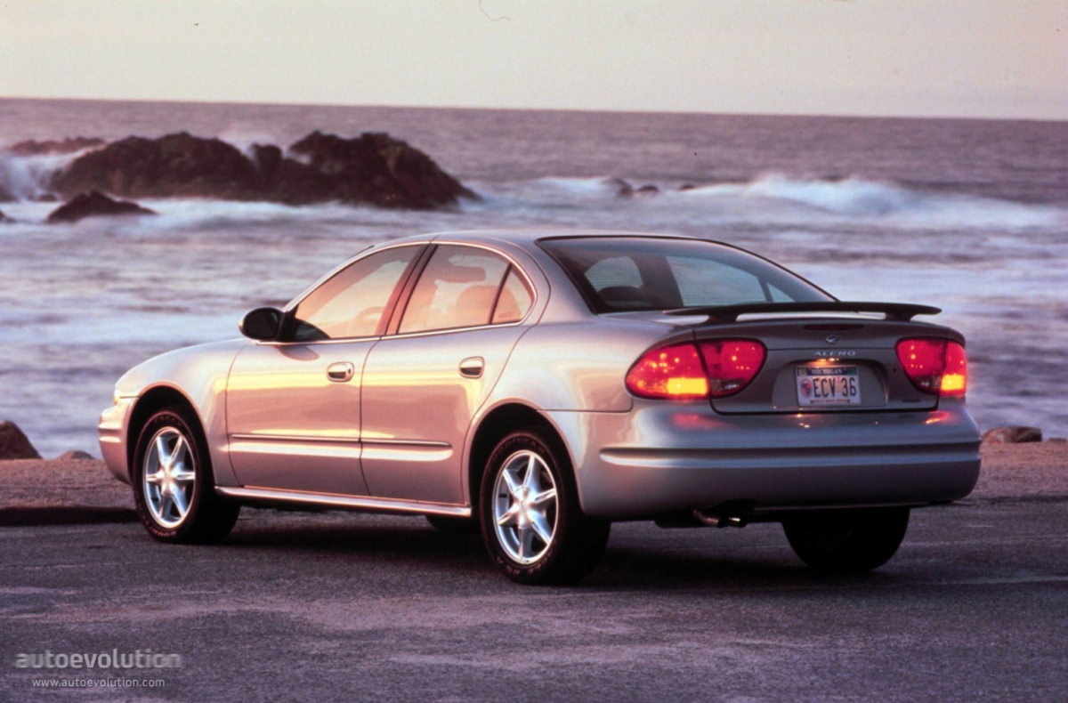 Oldsmobile Oldsmobile Alero Sedan