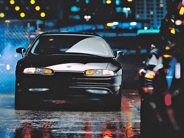 Oldsmobile Aurora photo 5