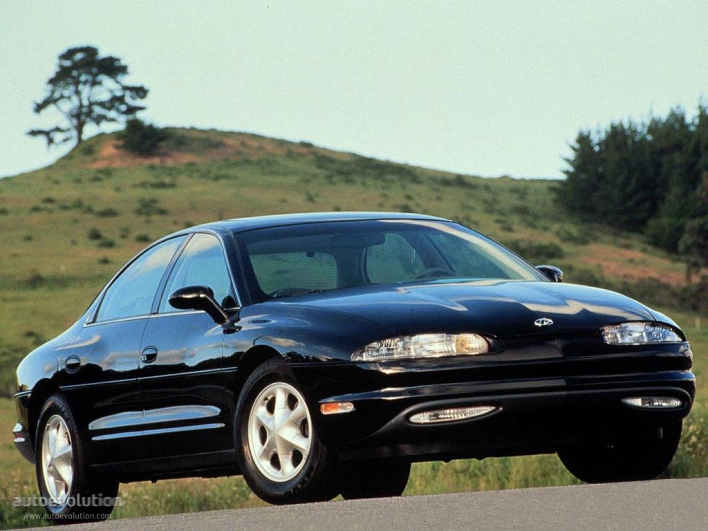 OLDSMOBILE Aurora