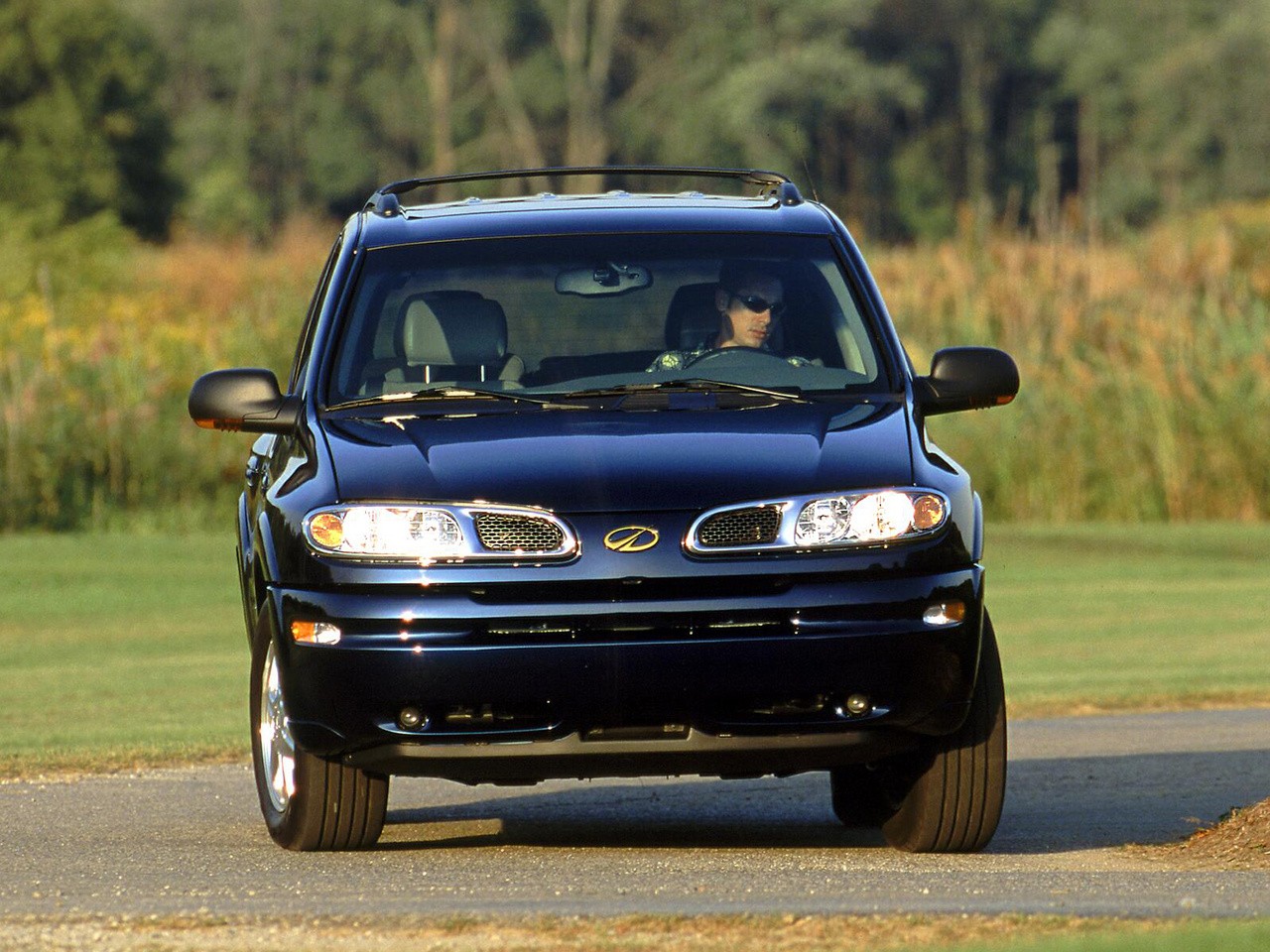 Oldsmobile Bravada photo 9