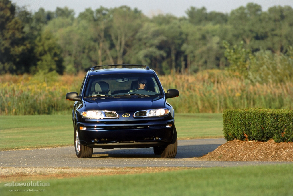 Oldsmobile Bravada photo 2