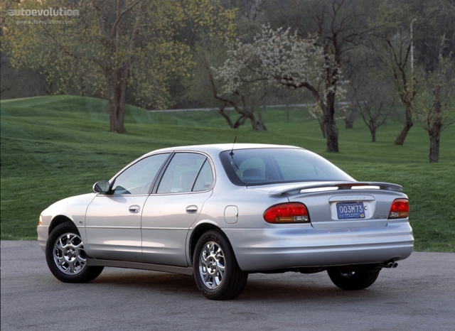 Oldsmobile Intrigue photo 5