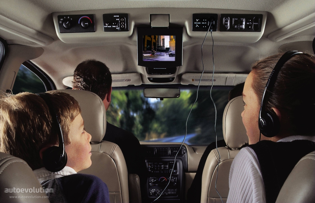 Oldsmobile Silhouette photo 9