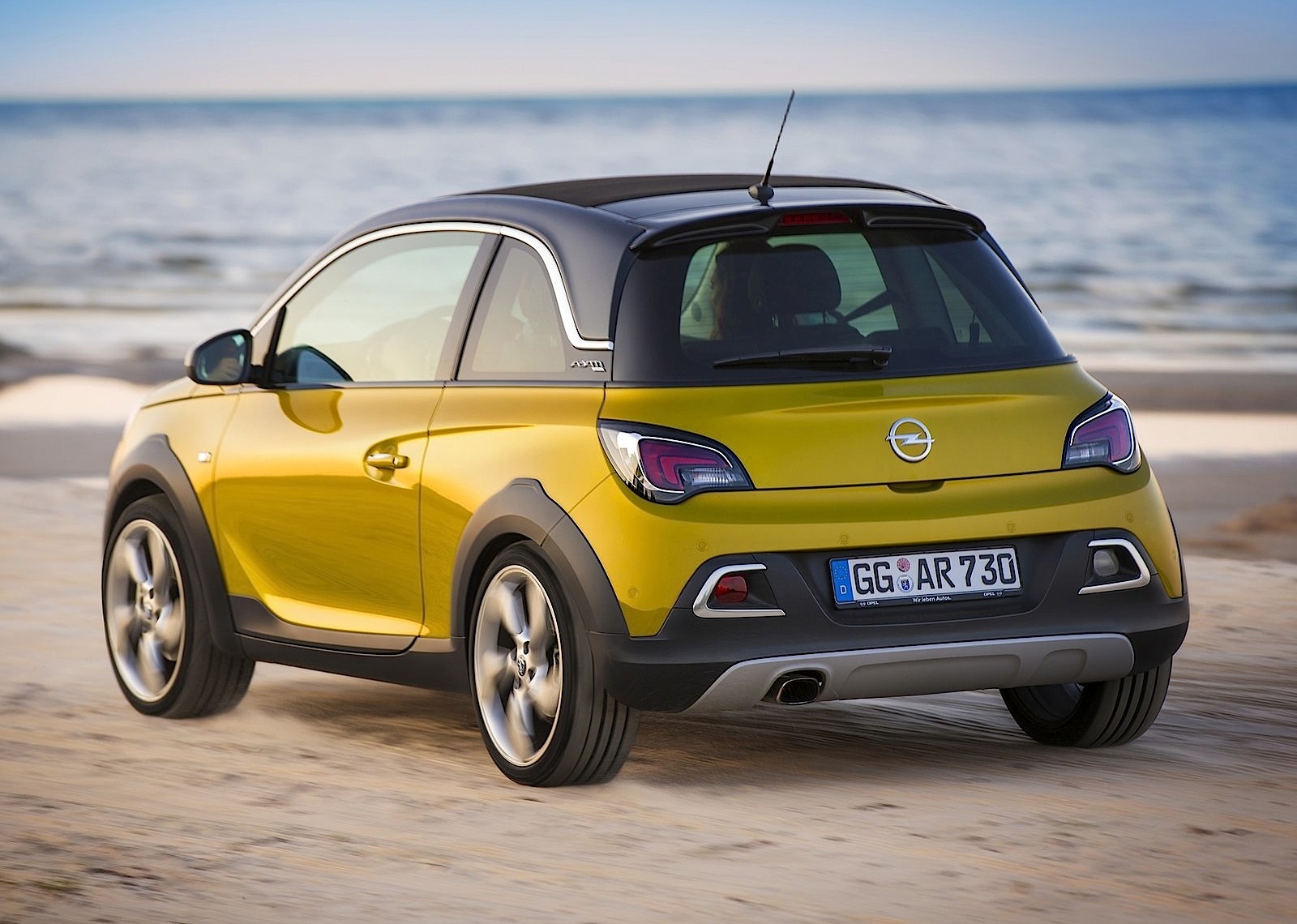Opel Adam Rocks photo 15