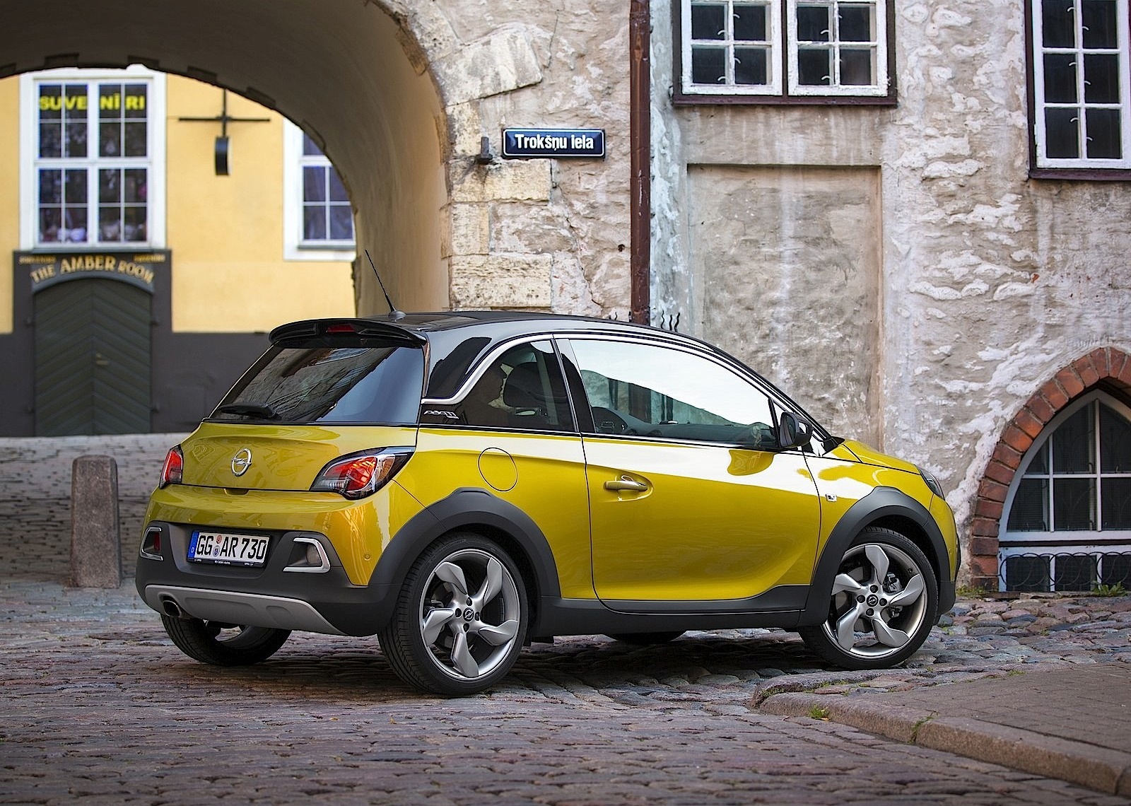 Opel Adam Rocks photo 16