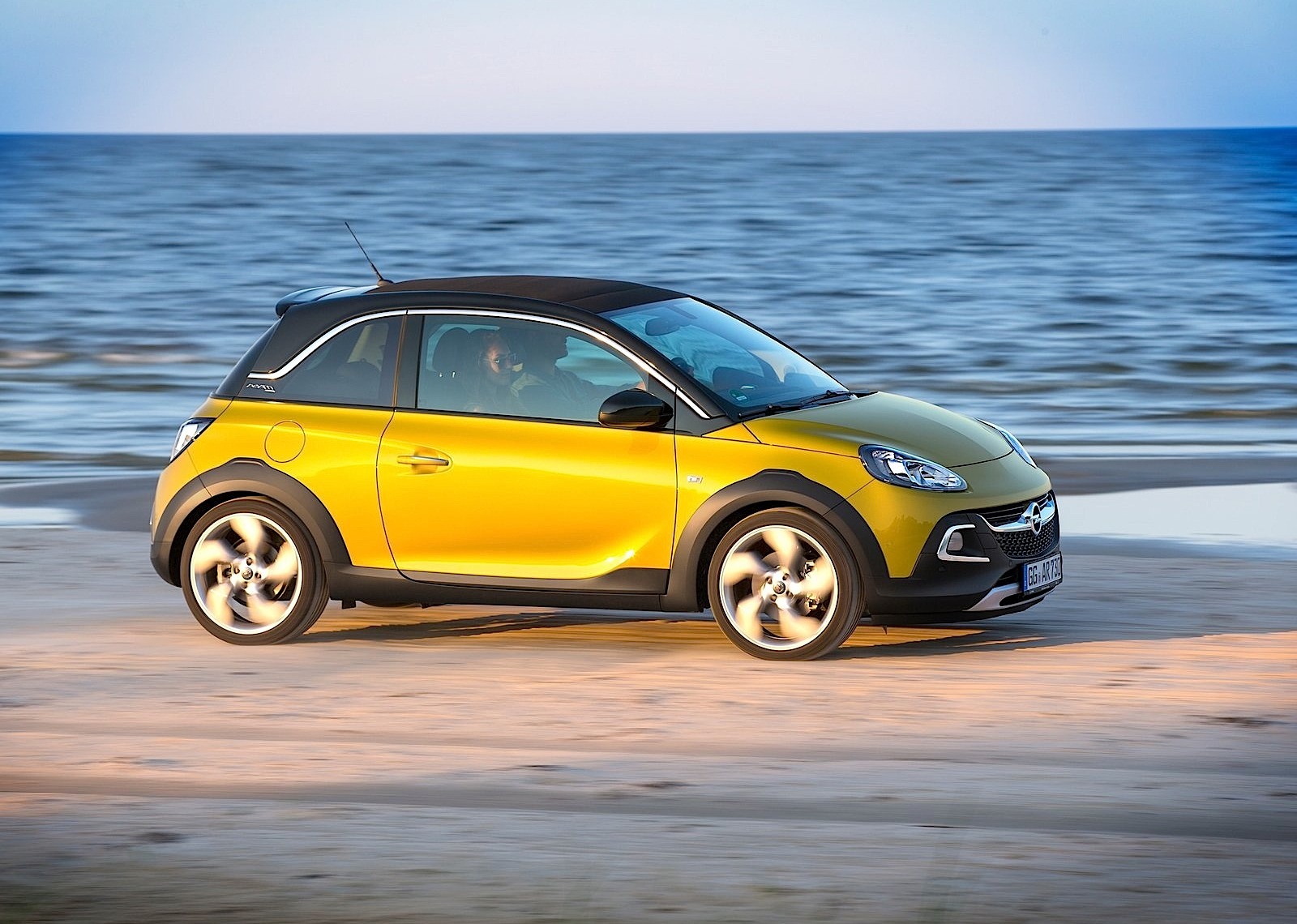 Opel Adam Rocks photo 40