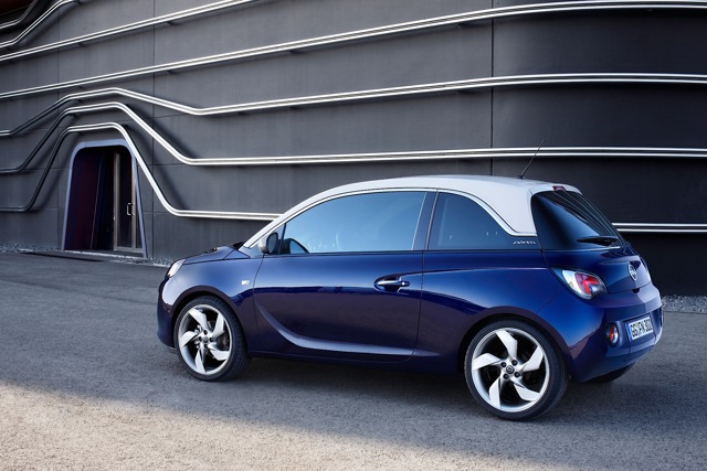 Opel Adam photo 11
