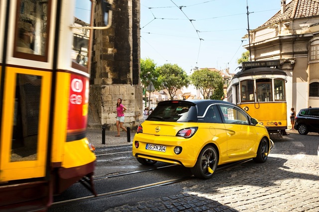 Opel Adam photo 41