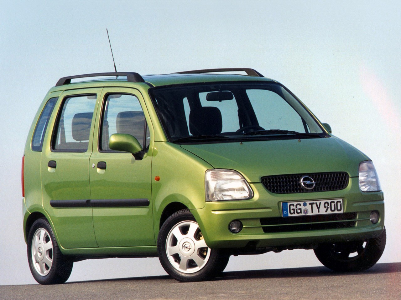 Opel Agila photo 15