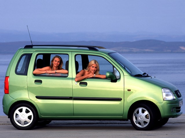 Opel Agila photo 18
