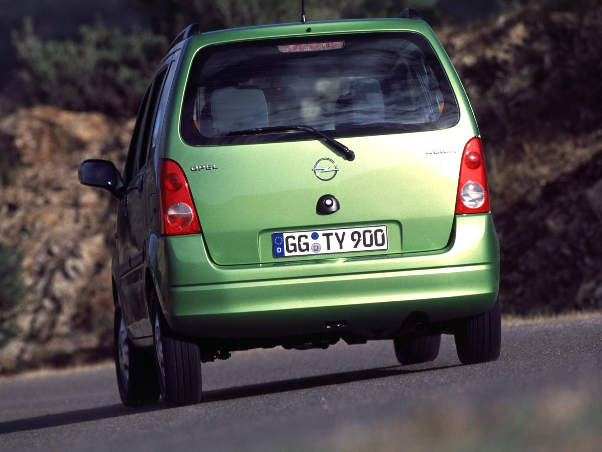 Opel Agila photo 20
