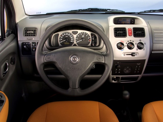 Opel Agila photo 24