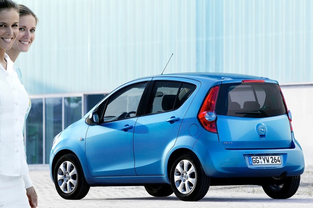 Opel Agila photo 8