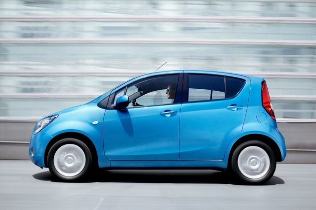Opel Agila photo 14