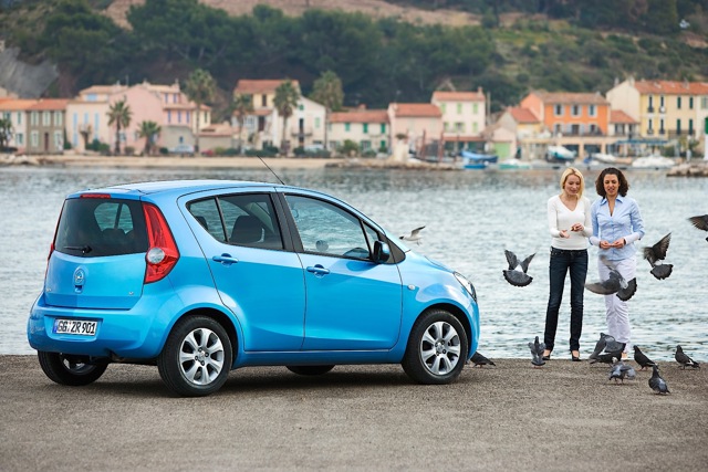 Opel Agila photo 24