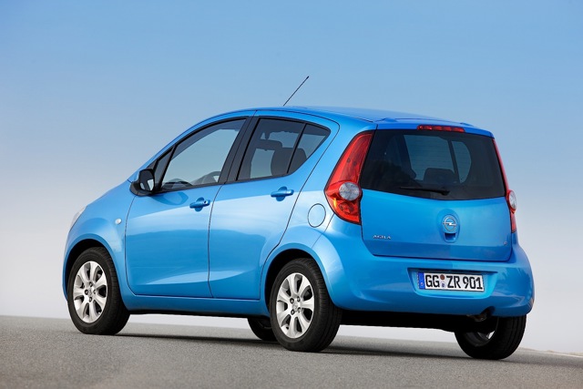 Opel Agila photo 35