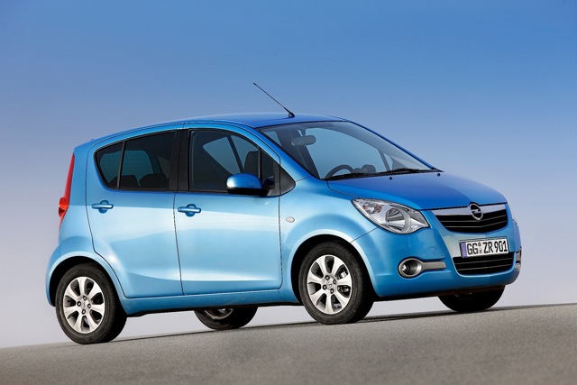 Opel Agila photo 37