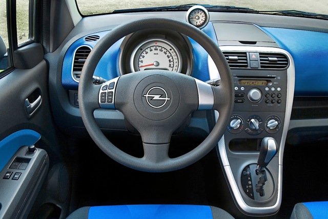 Opel Agila photo 53