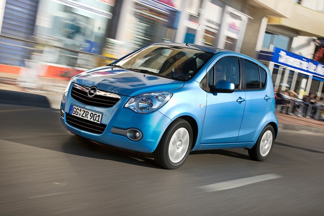 Opel Agila photo 39