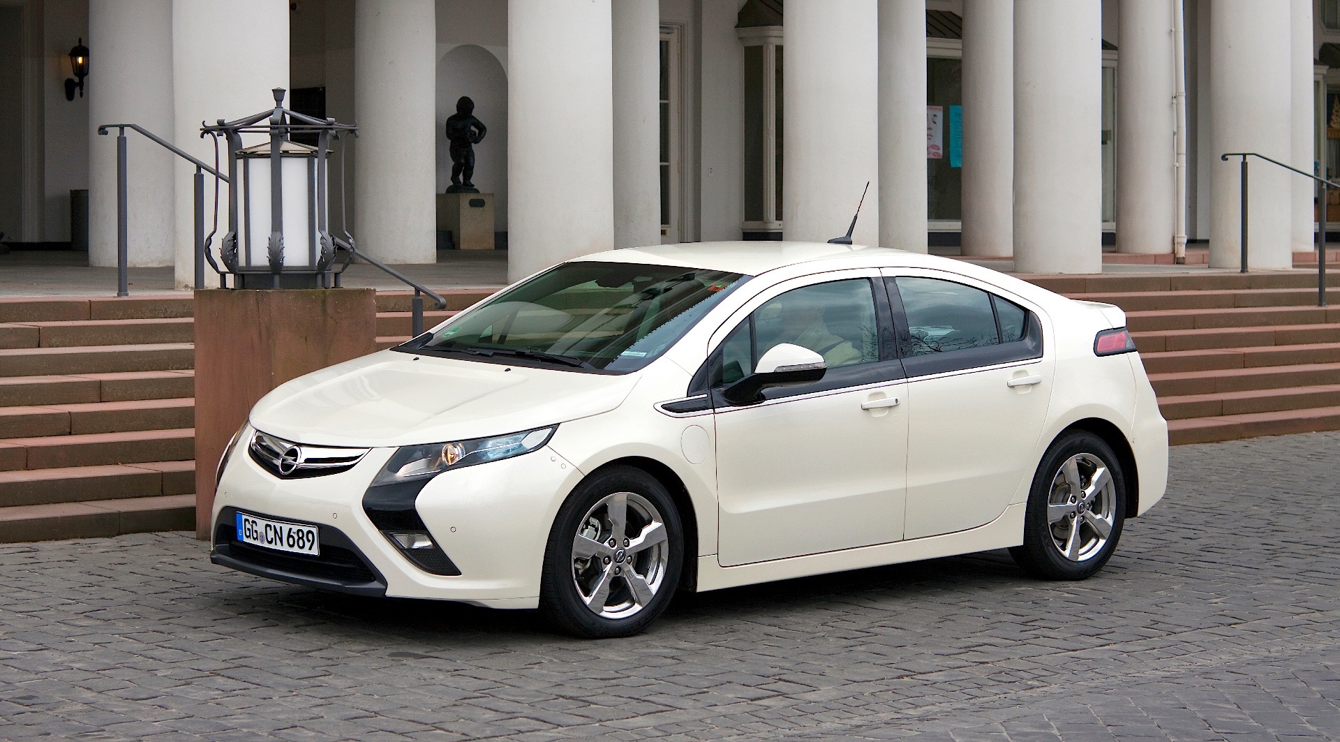 Opel Ampera photo 15