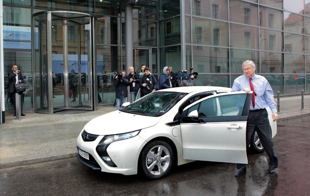 Opel Ampera photo 25