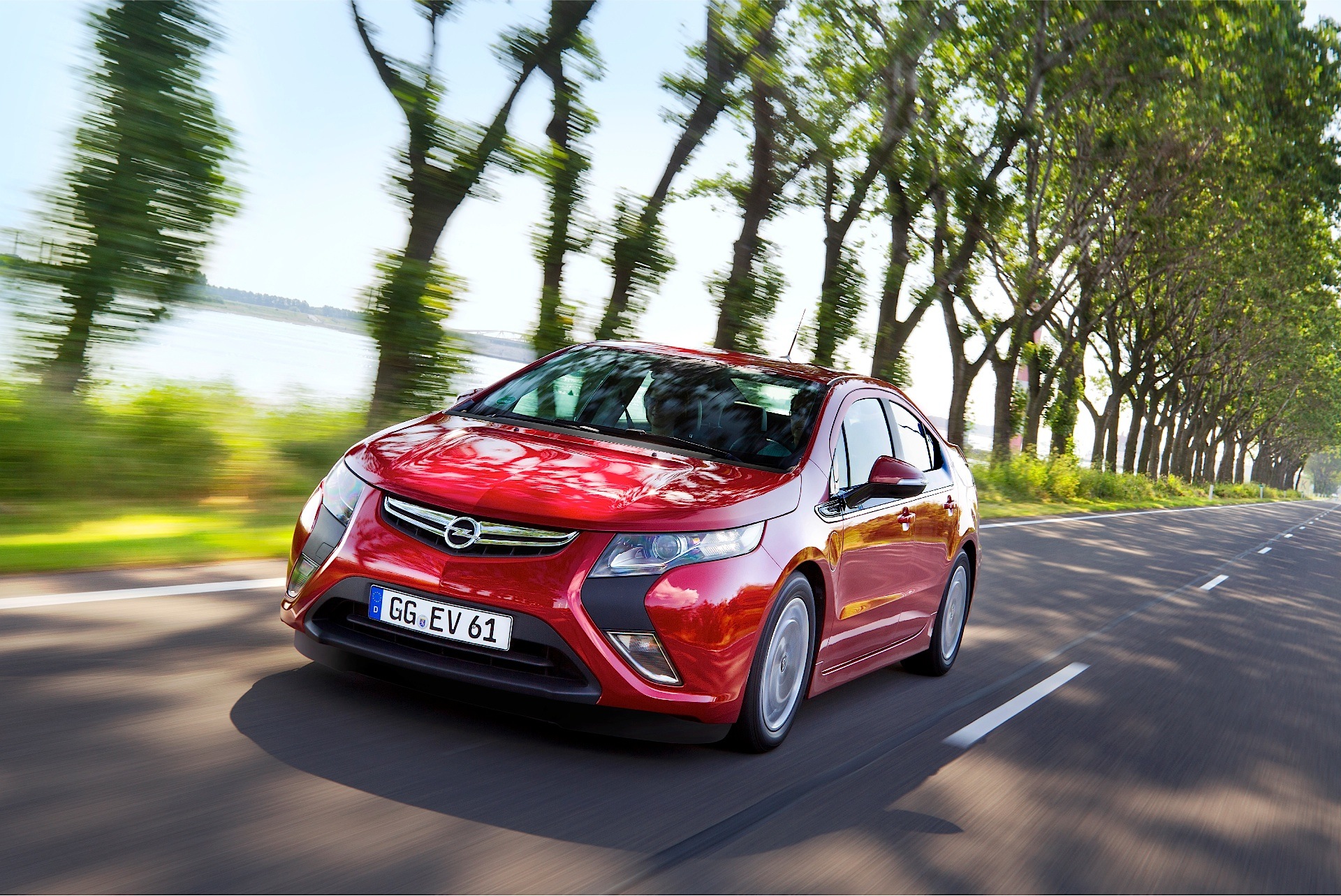 Opel Ampera photo 36