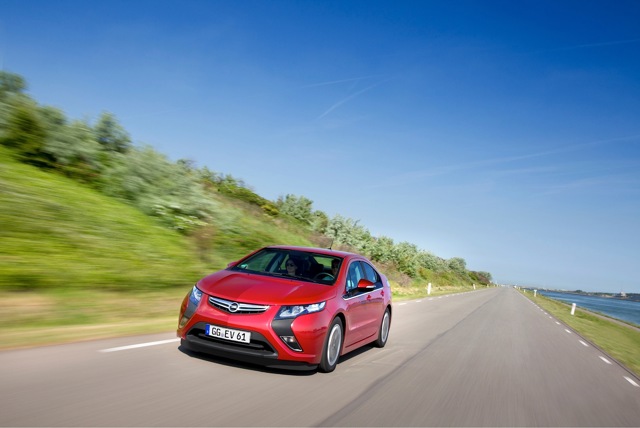 Opel Ampera photo 41