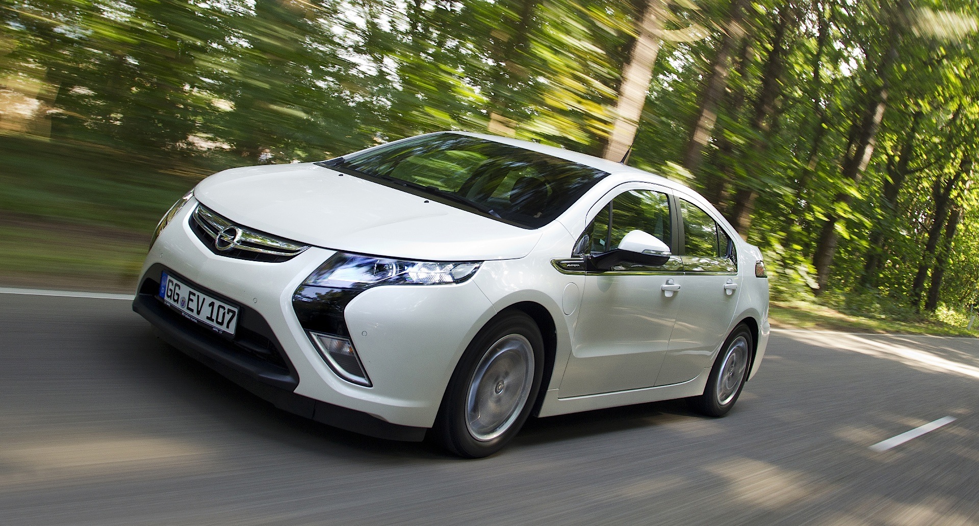 Opel Ampera photo 45