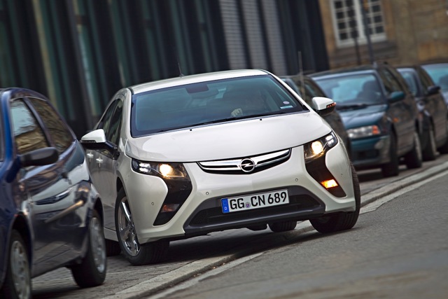 Opel Ampera photo 6