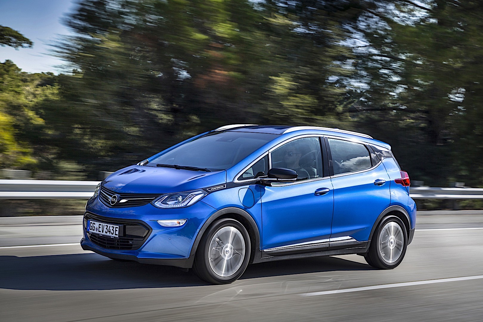 Opel Ampera photo 6