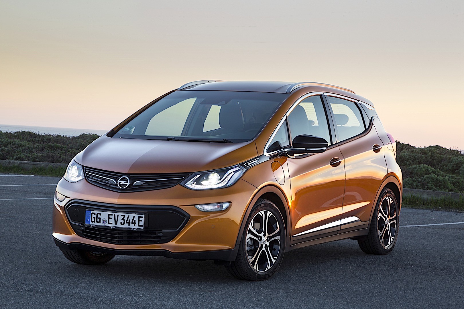 Opel Ampera photo 10