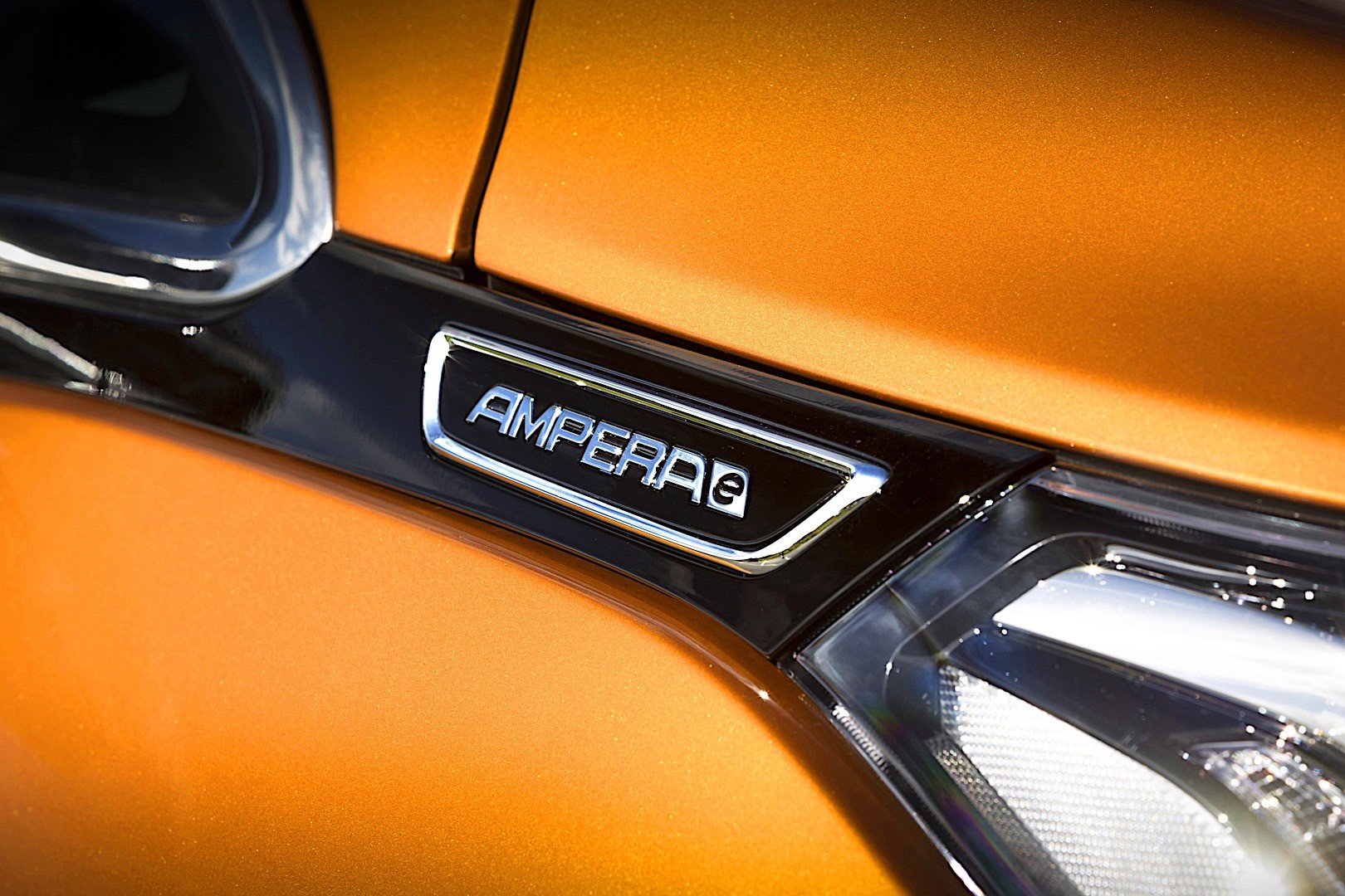 Opel Ampera photo 13