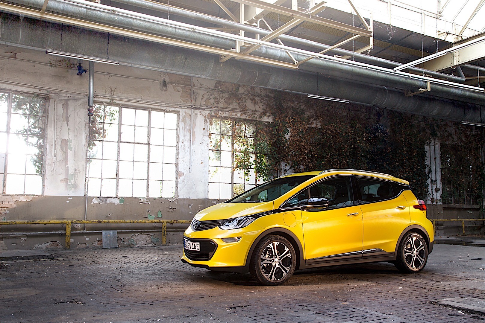 Opel Ampera photo 18