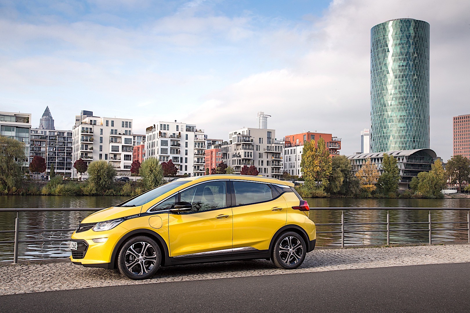 Opel Ampera photo 21