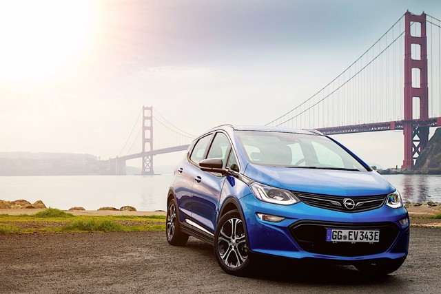 Opel Ampera photo 32