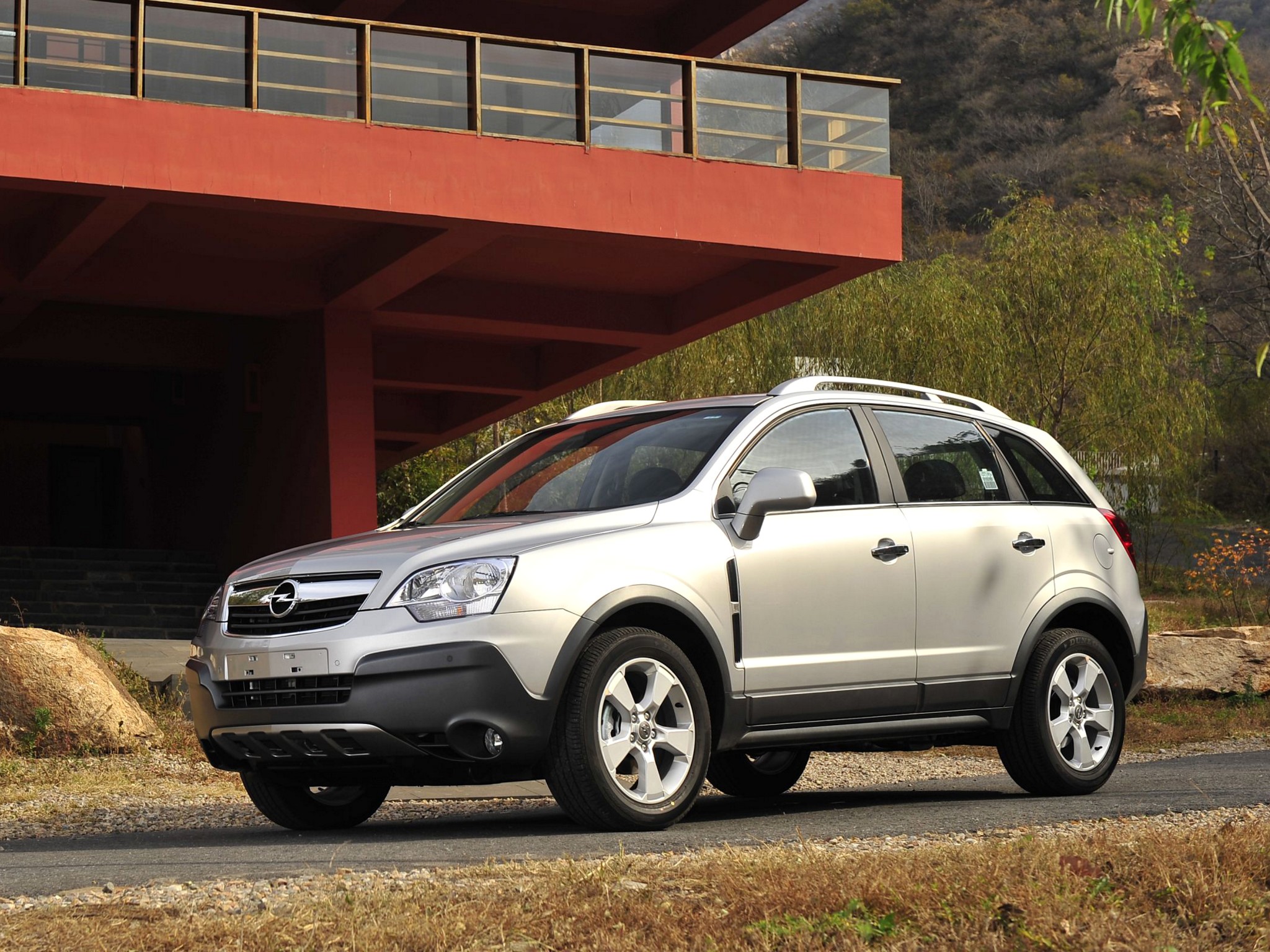 Opel Antara photo 14