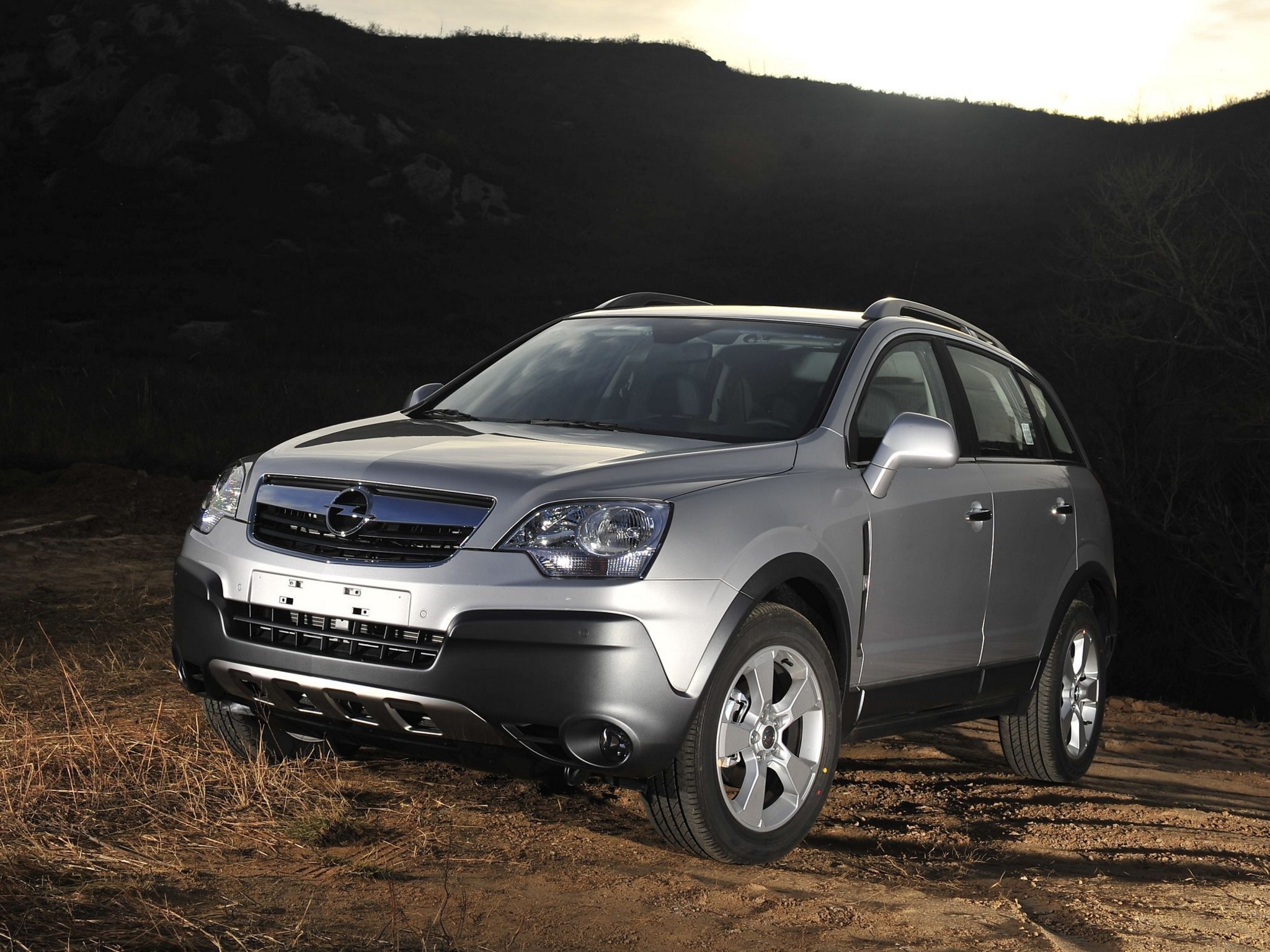 Opel Antara photo 15