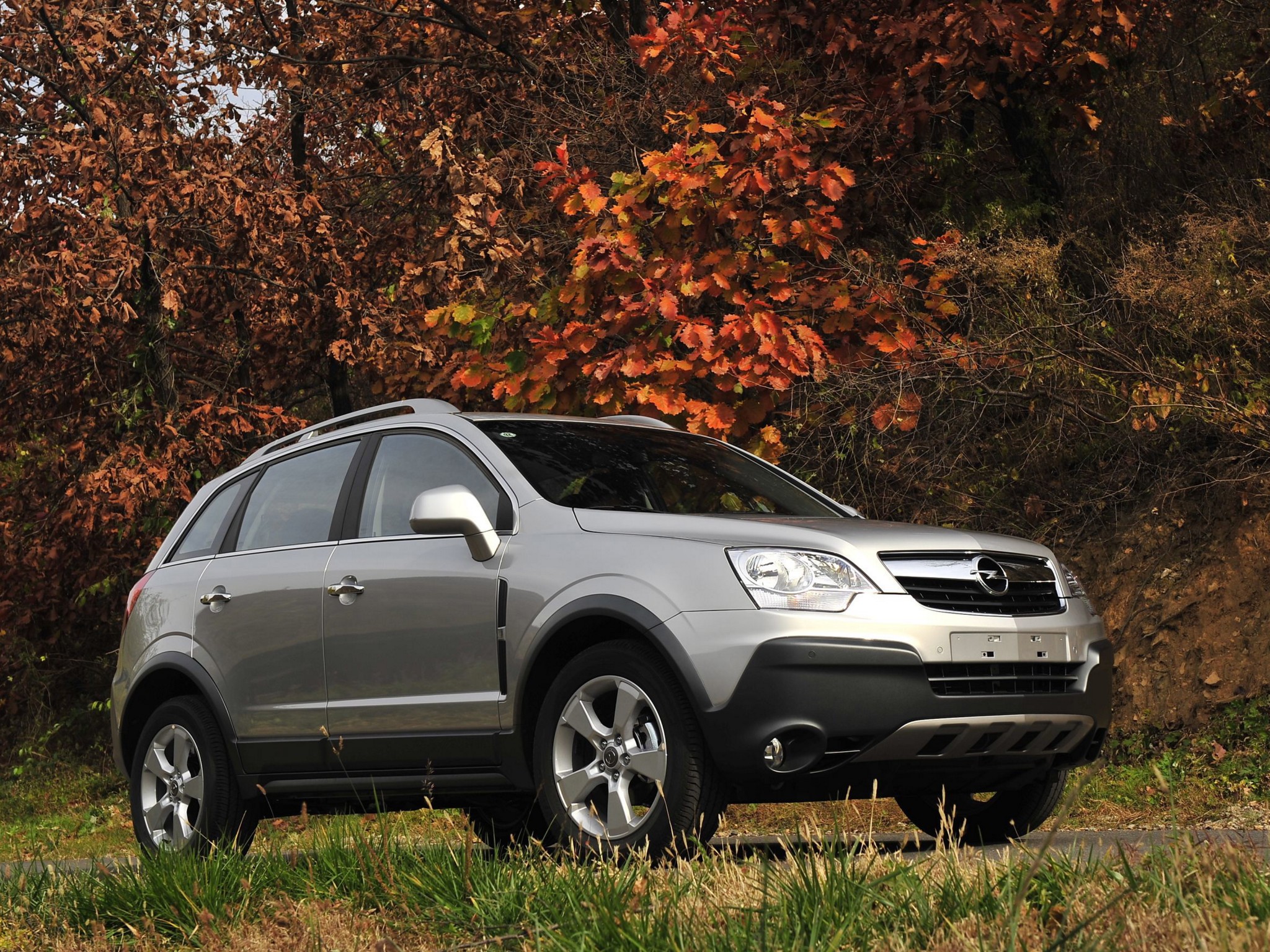 Opel Antara photo 18