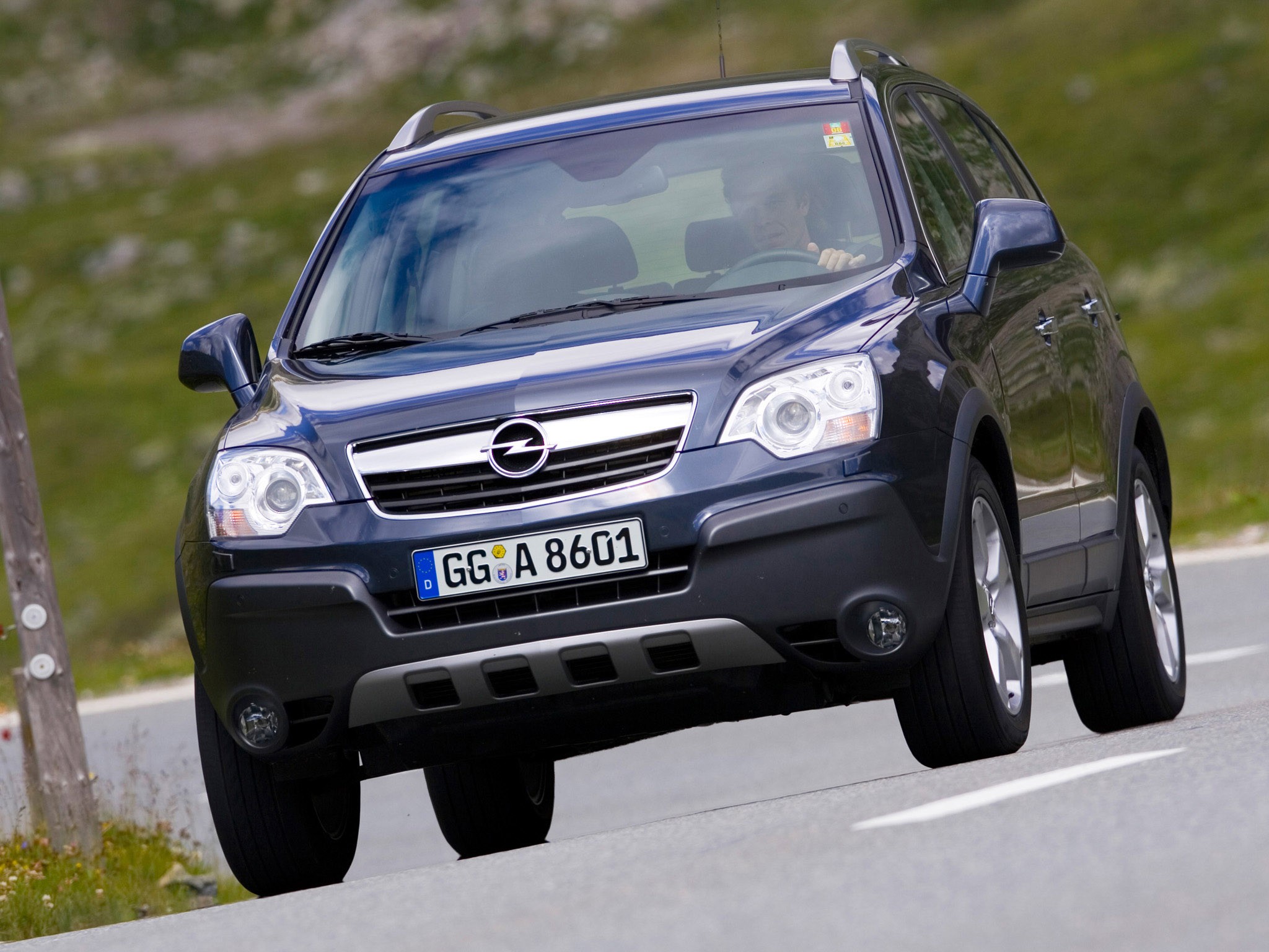 Opel Antara photo 20