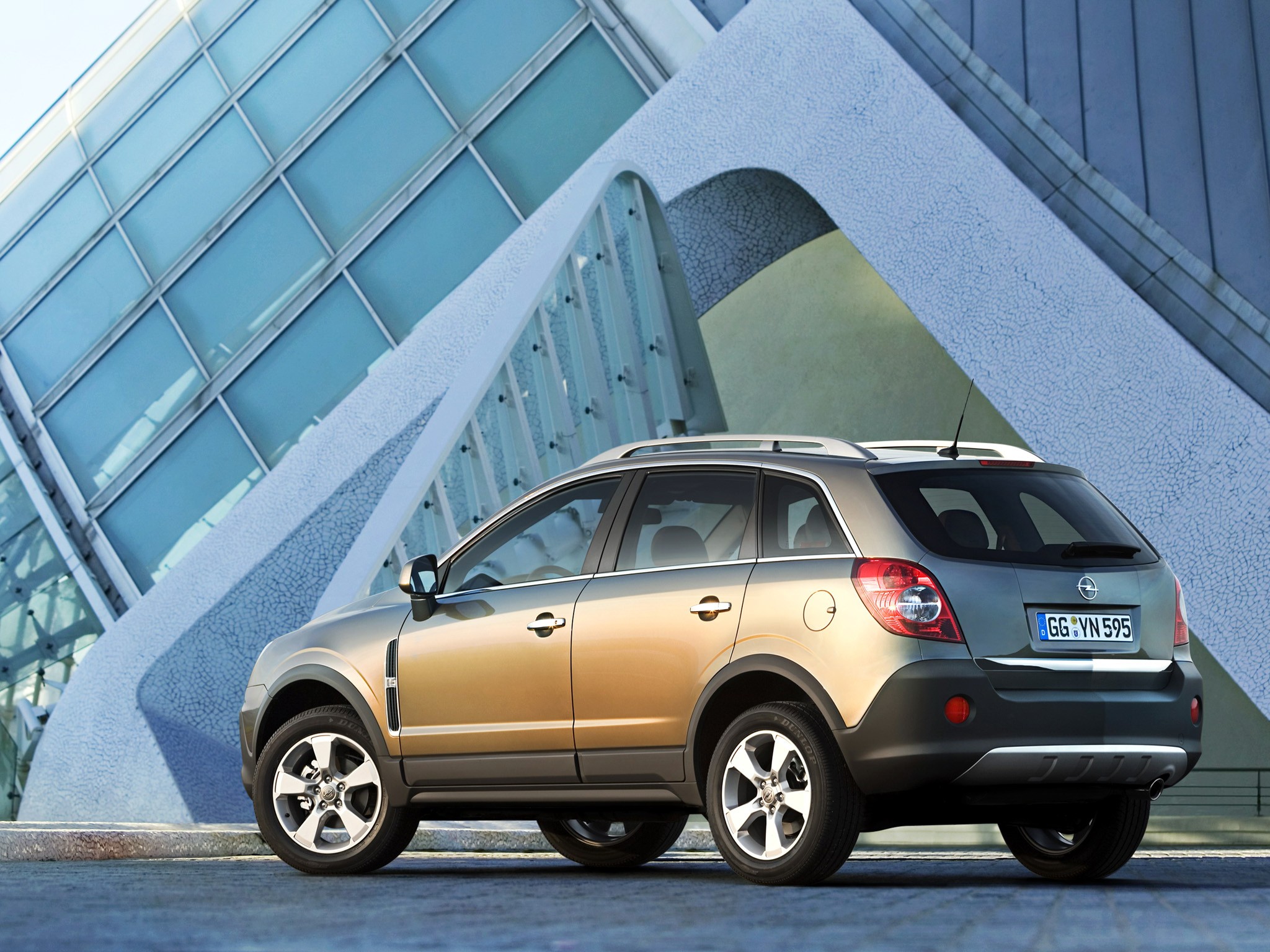 Opel Antara photo 24