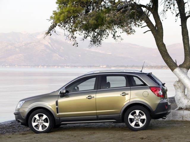Opel Antara photo 25