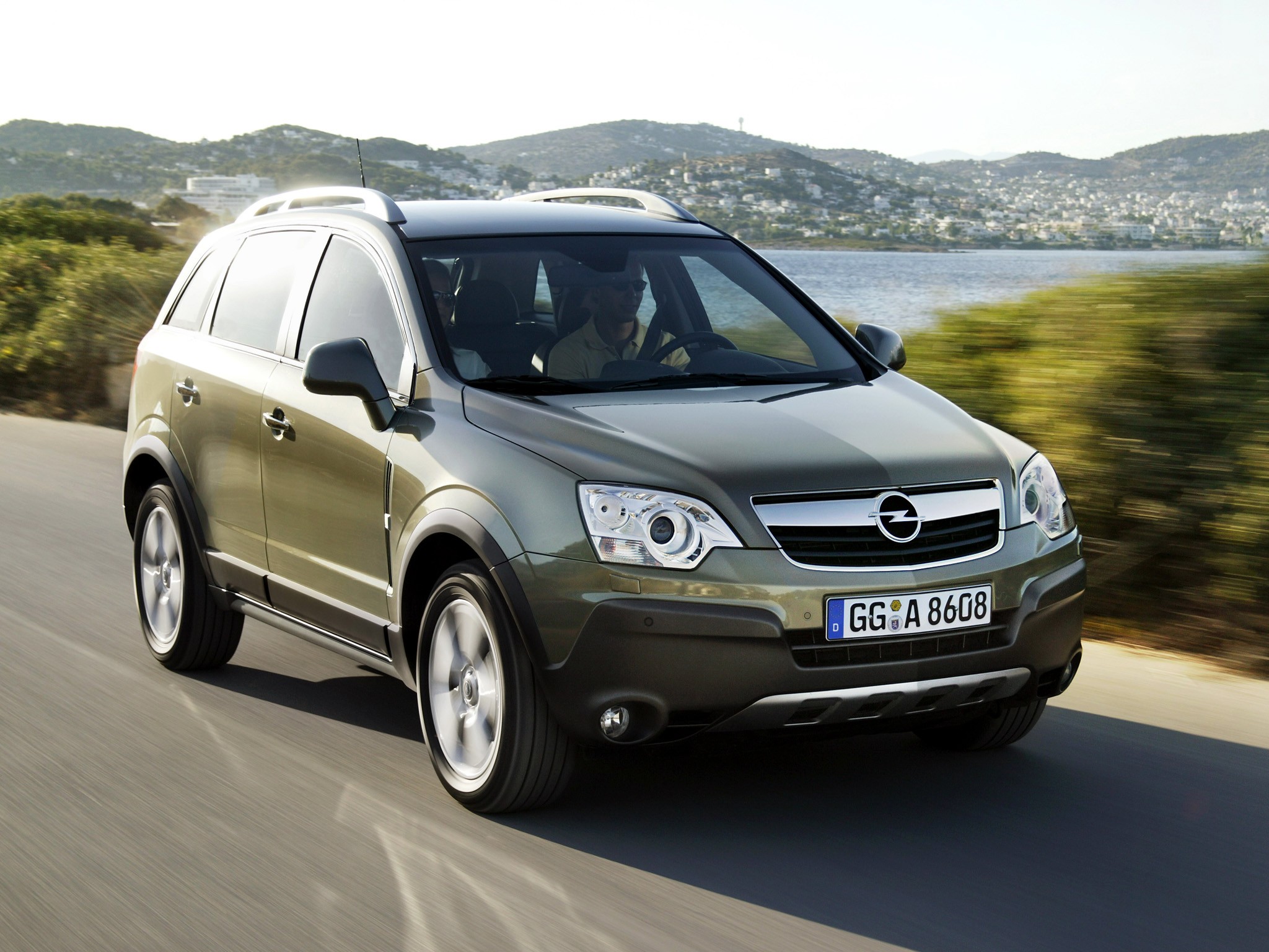 Opel Antara photo 26