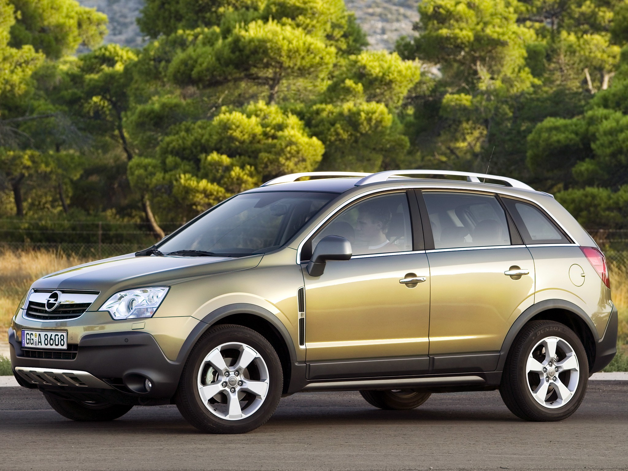 Opel Antara photo 28