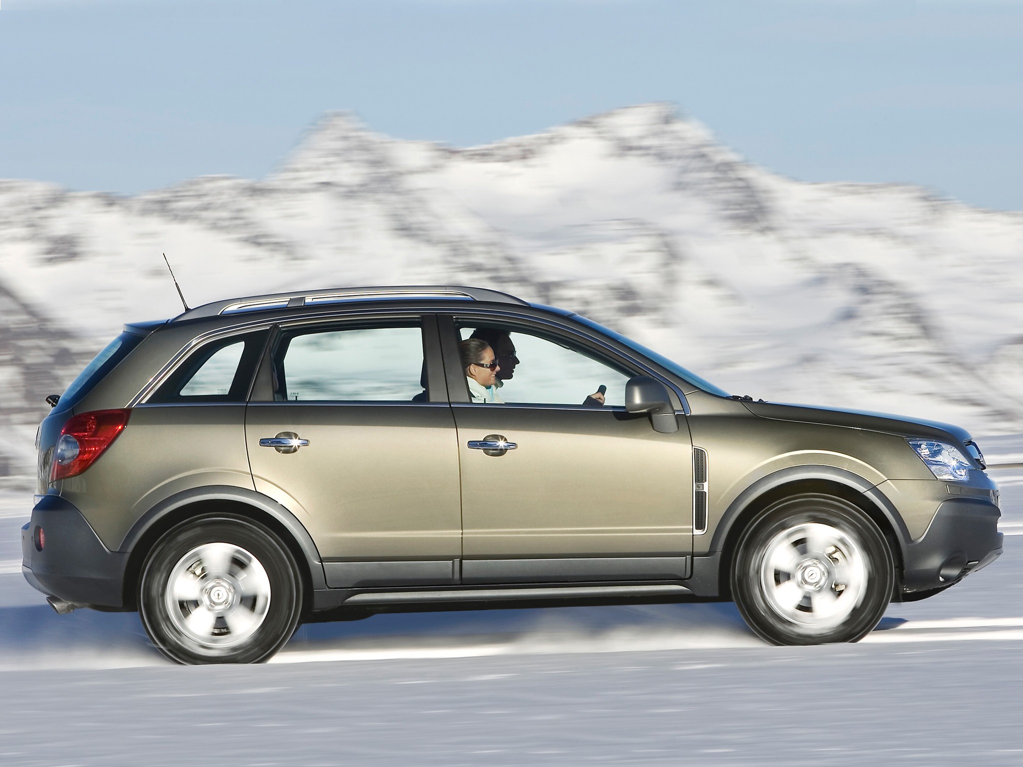 Opel Antara photo 35