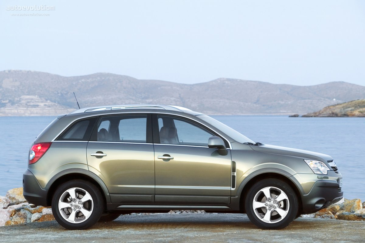 Opel Antara photo 3